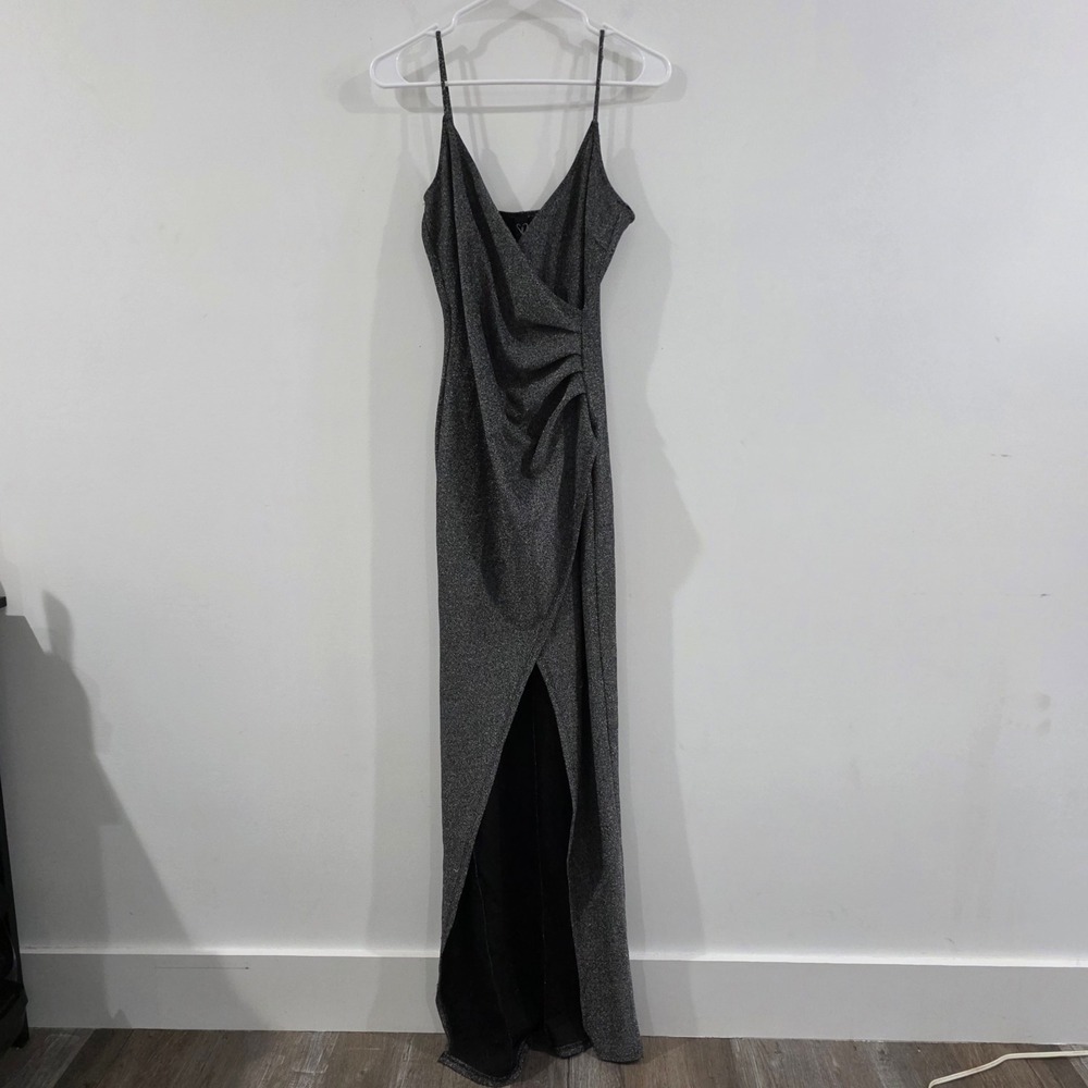 Windsor Metallic Lurex Ruched High Slit Formal Maxi‎ Dress Size Medium Gray Glam